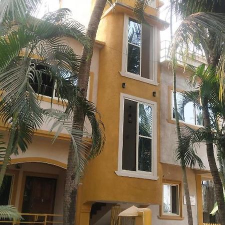 Rosean Homestay Self Service Apartments Candolim Exterior photo