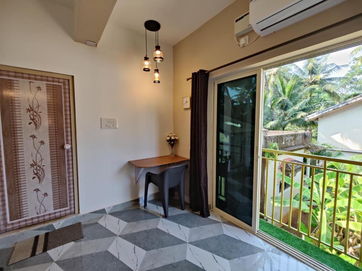 Rosean Homestay Self Service Apartments Candolim Exterior photo