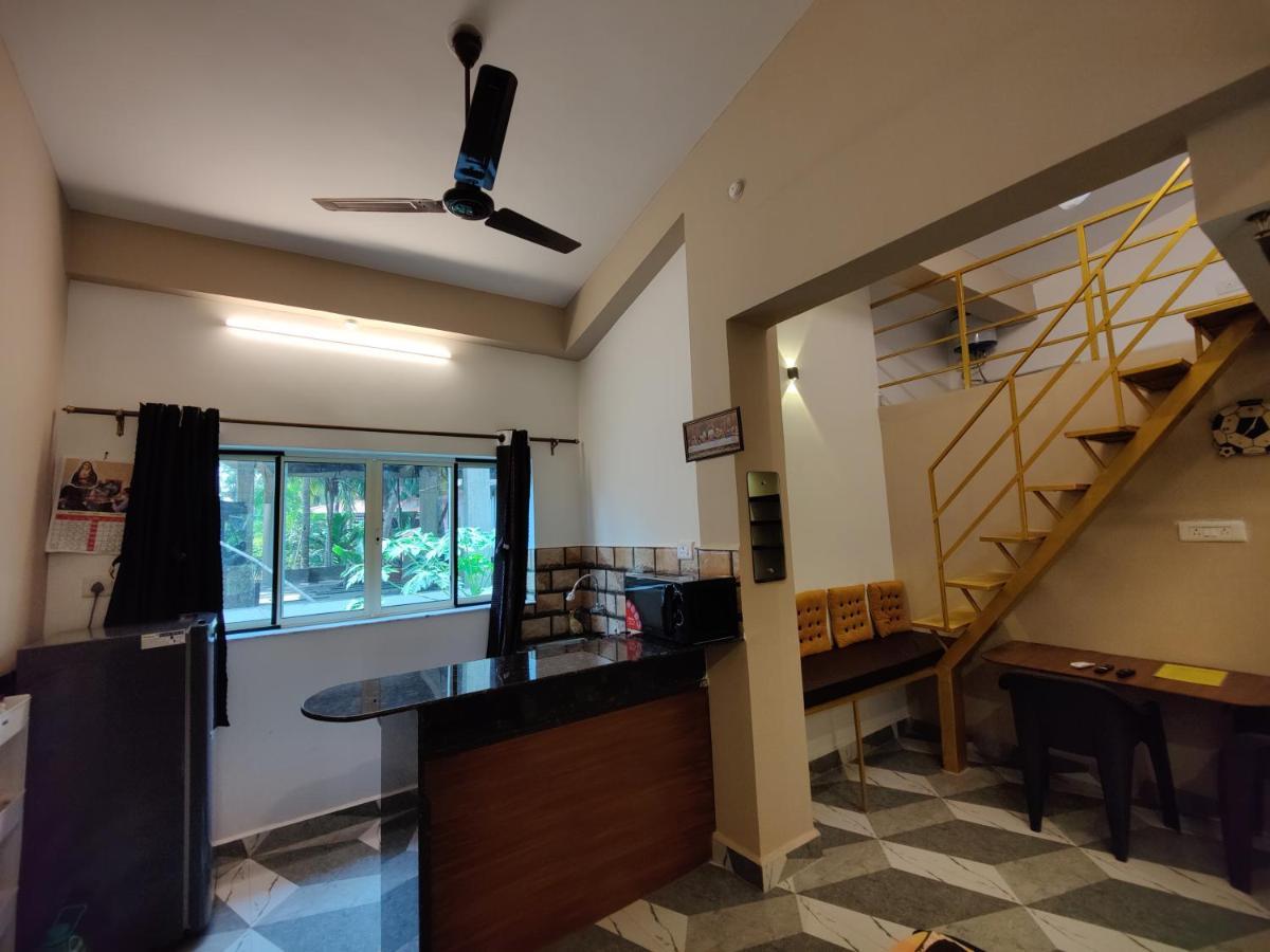 Rosean Homestay Self Service Apartments Candolim Exterior photo